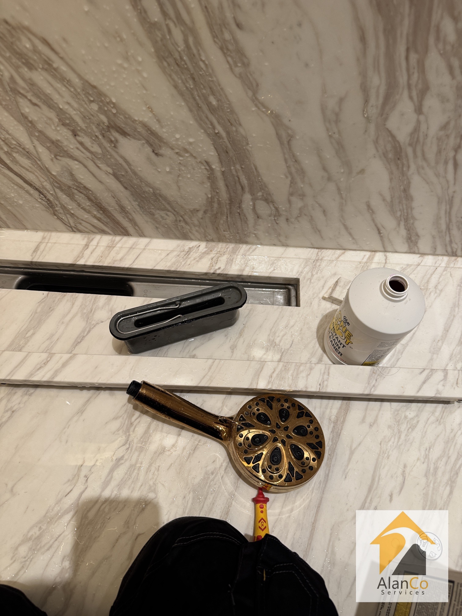 Guttering & Drain Cleaning