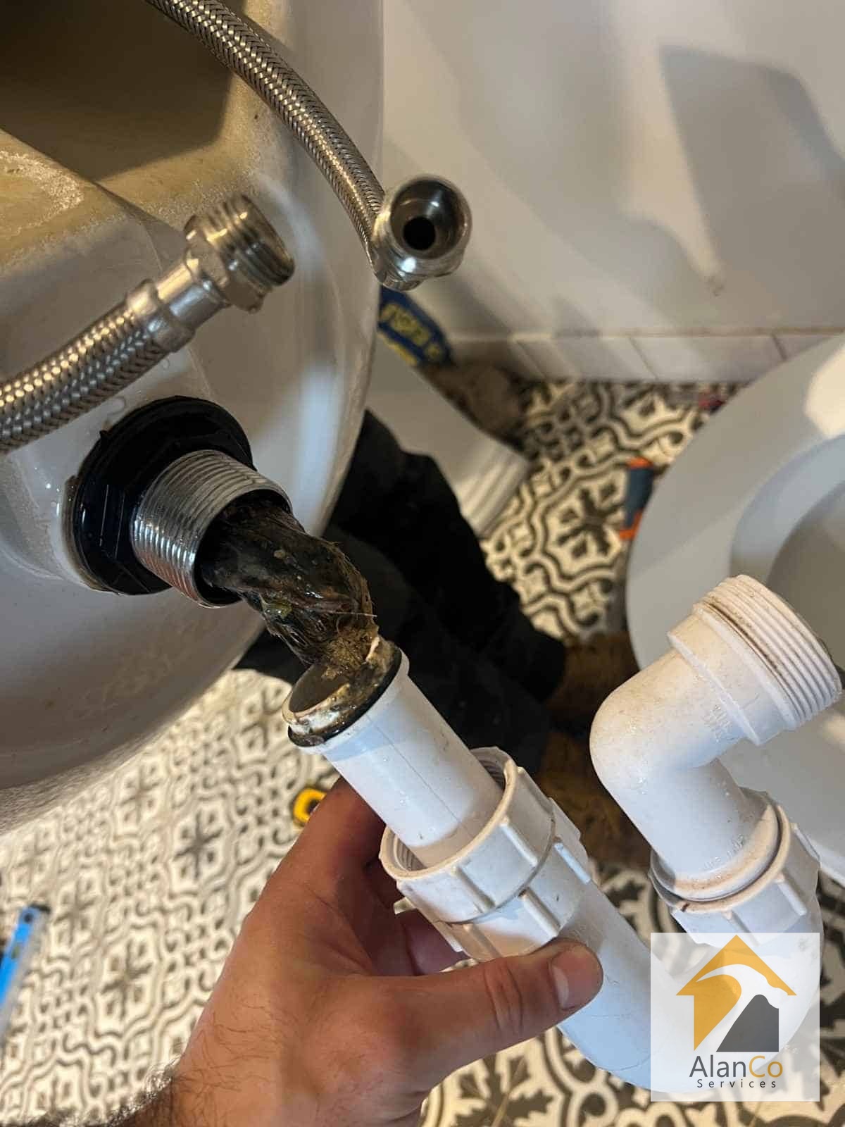Bathroom Leaks & Plumbing Leak Detection Services You Can Trust