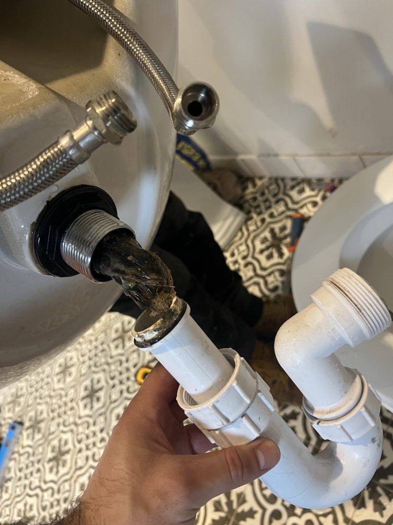 gutter cleaning images